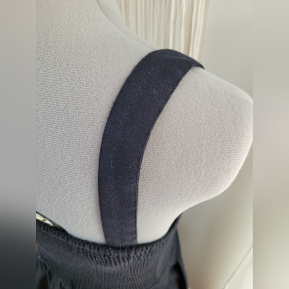 Abercrombie & Fitch Navy Jumpsuit size large & tall - Picture 8 of 9